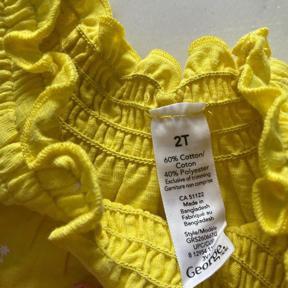 4/$15🌸 Yellow Kids Ruffle Top - Picture 2 of 3